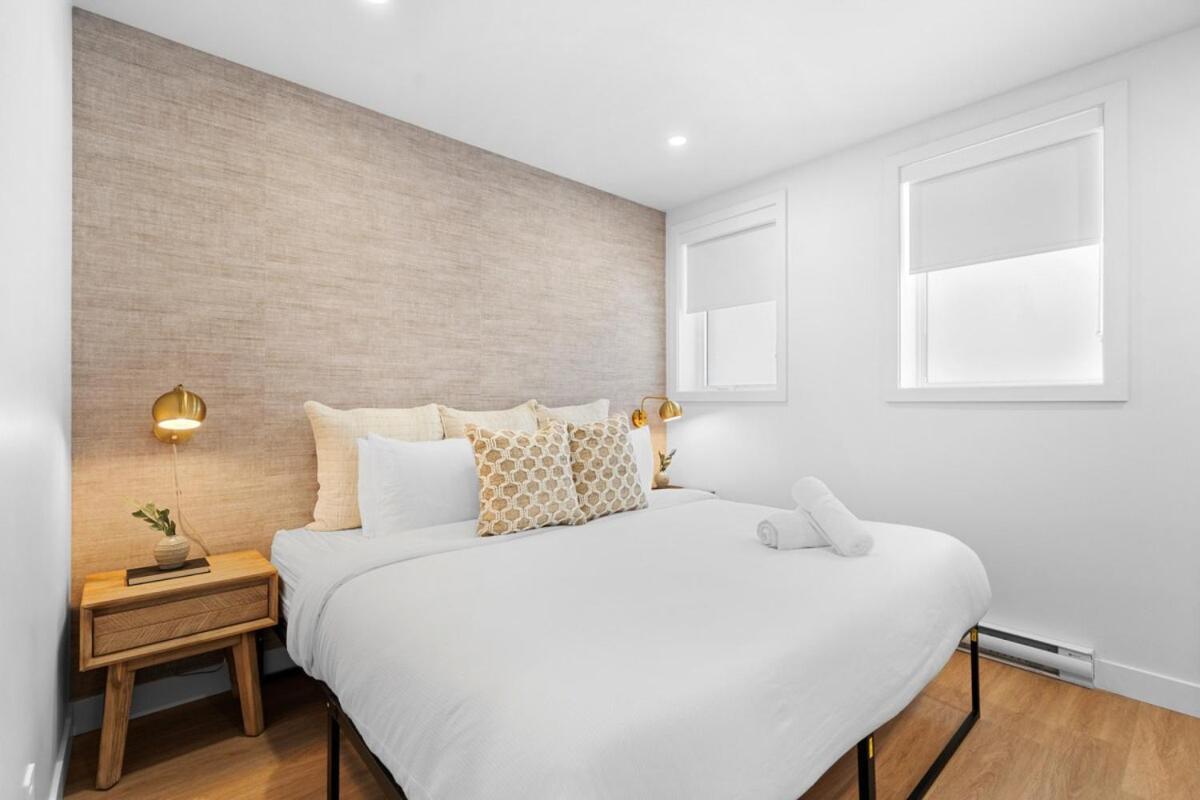 Two-Bedroom Apartment,1689731077:JPEG