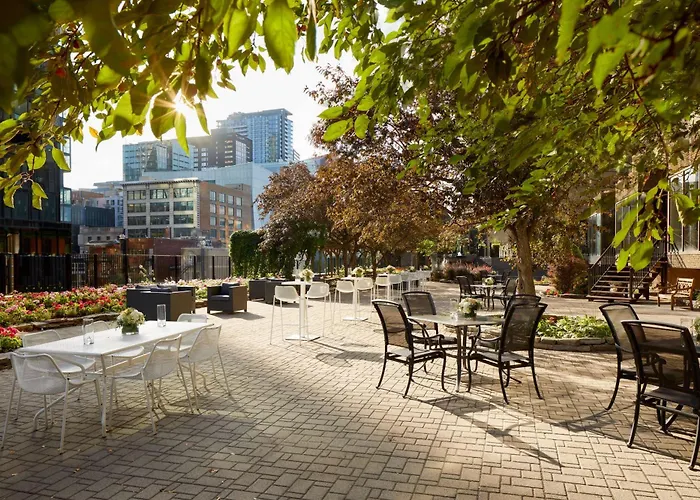 Hotel Doubletree By Hilton Montréal